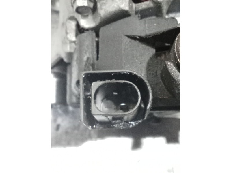 Recambio de alternador para ford focus turn. (cb8) titanium referencia OEM IAM AV6N10300DC 120A 11