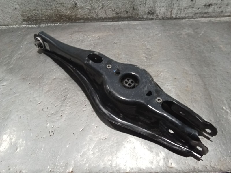Recambio de brazo suspension inferior trasero derecho para audi q3 (f3b) 35 tdi referencia OEM IAM 3Q0505311G  