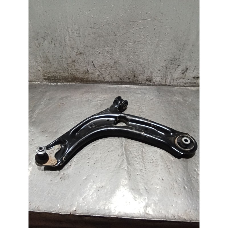 Recambio de brazo suspension inferior delantero izquierdo para audi q3 (f3b) 35 tdi referencia OEM IAM   