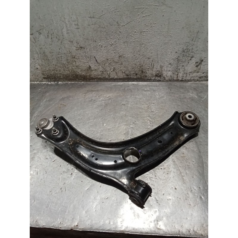 Recambio de brazo suspension inferior delantero izquierdo para audi q3 (f3b) 35 tdi referencia OEM IAM   
