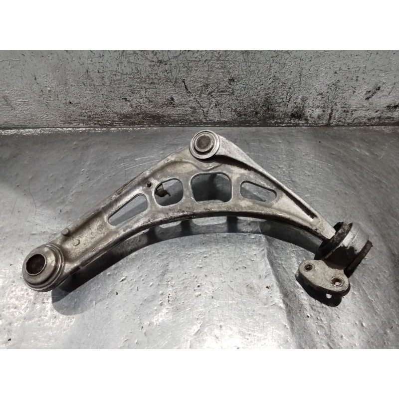 Recambio de brazo suspension inferior delantero derecho para bmw 3 (e46) 328 i referencia OEM IAM   98