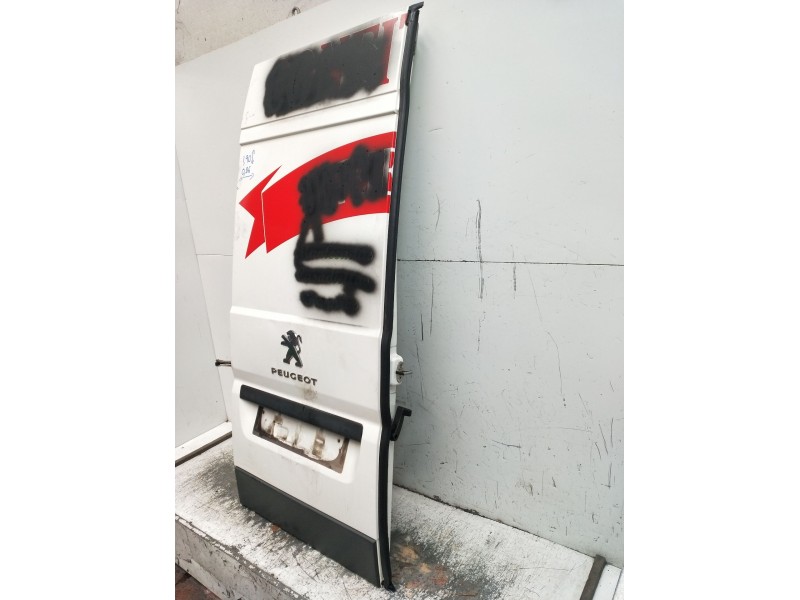Recambio de puerta trasera izquierda para peugeot boxer furgoneta 2.0 bluehdi 130 referencia OEM IAM   14 5P