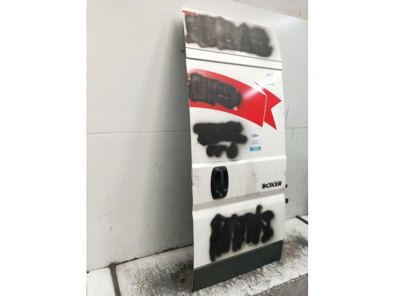 Recambio de puerta trasera derecha para peugeot boxer furgoneta 2.0 bluehdi 130 referencia OEM IAM   14 5P