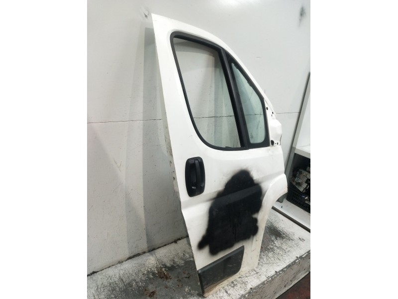 Recambio de puerta delantera derecha para peugeot boxer furgoneta 2.0 bluehdi 130 referencia OEM IAM  5P 14