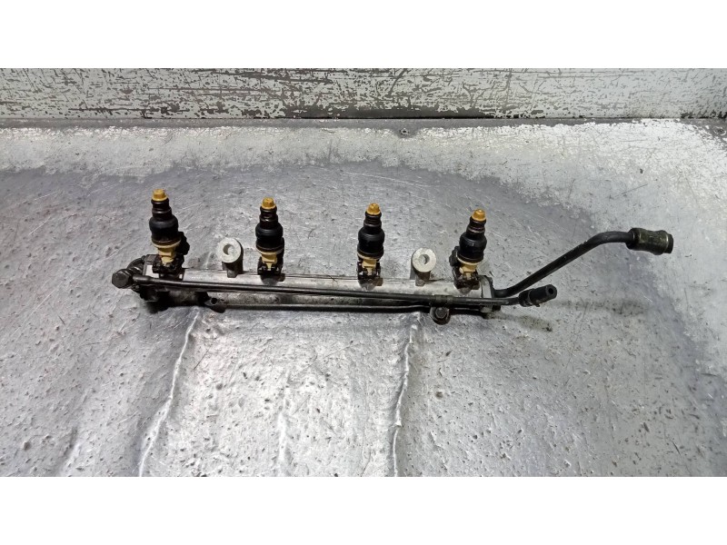 Recambio de rampa inyectora para hyundai coupe (j2) referencia OEM IAM   