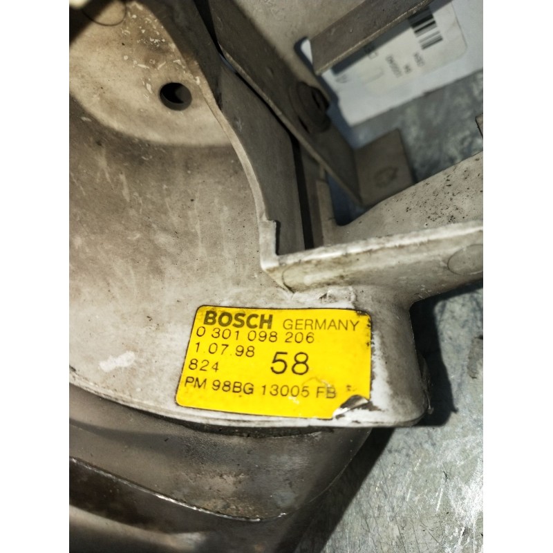 Recambio de faro derecho para ford mondeo ii (bap) 2.0 i referencia OEM IAM 0301098206 1079858 97