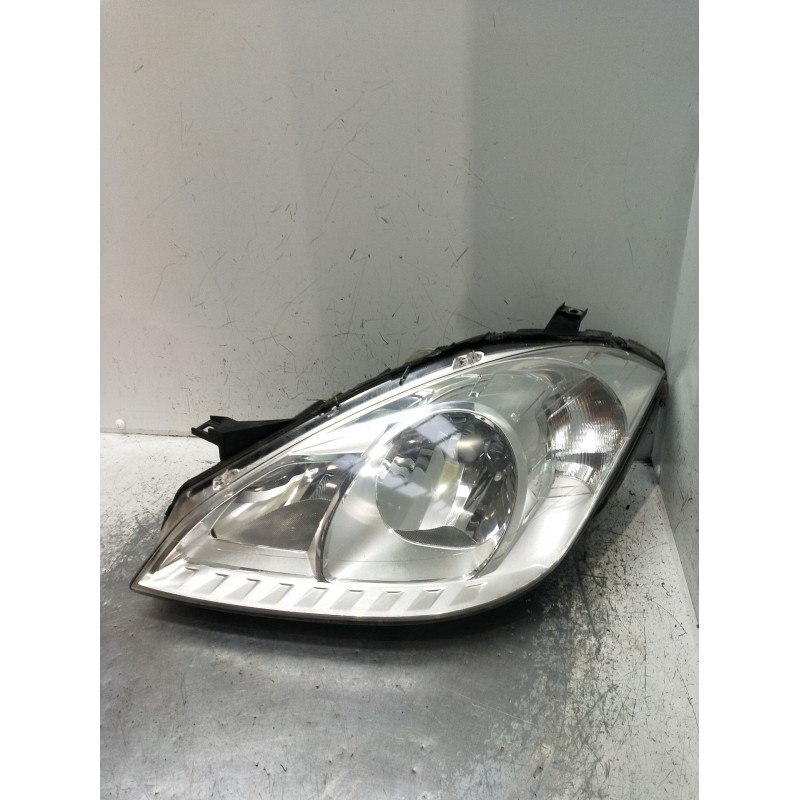 Recambio de faro derecho para mercedes-benz clase a (w169) a 160 (169.031, 169.331) referencia OEM IAM A1698205761 030124120100 