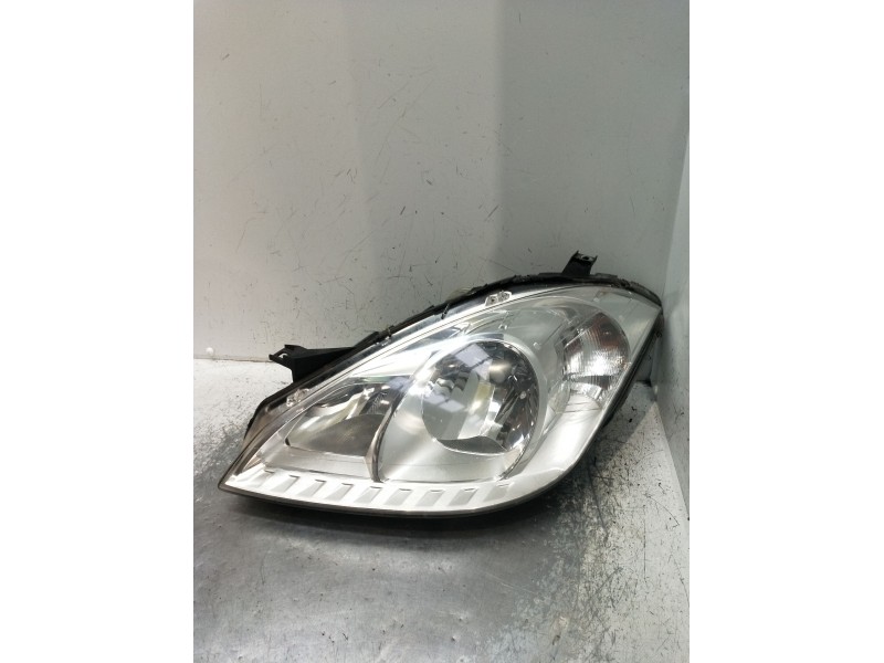 Recambio de faro derecho para mercedes-benz clase a (w169) a 160 (169.031, 169.331) referencia OEM IAM A1698205761 030124120100 