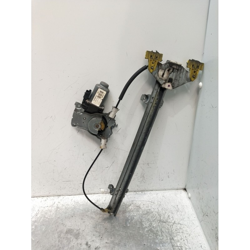 Recambio de elevalunas delantero izquierdo para nissan note (e11, ne11) 1.5 dci referencia OEM IAM 400925B  06 5P