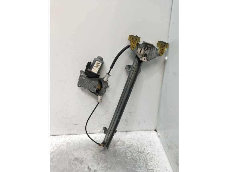 Recambio de elevalunas delantero izquierdo para nissan note (e11, ne11) 1.5 dci referencia OEM IAM 400925B  06 5P