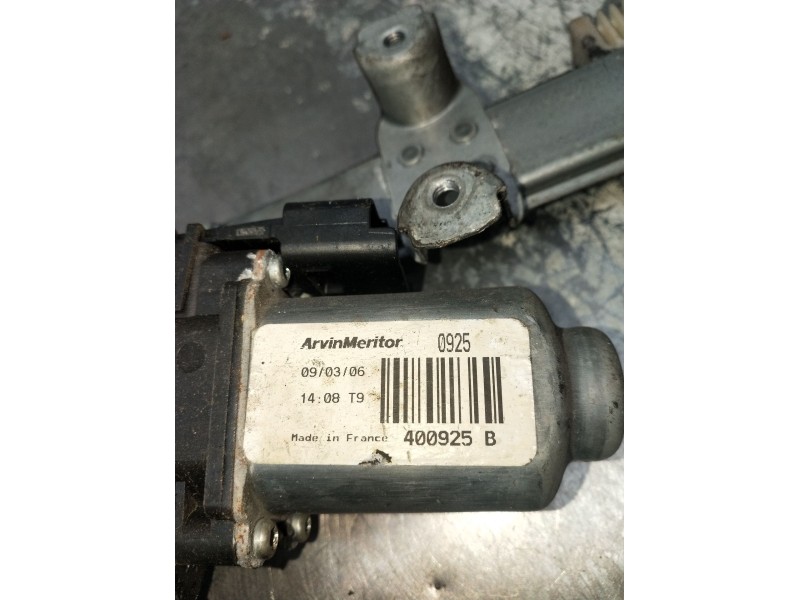 Recambio de elevalunas delantero izquierdo para nissan note (e11, ne11) 1.5 dci referencia OEM IAM 400925B  06 5P