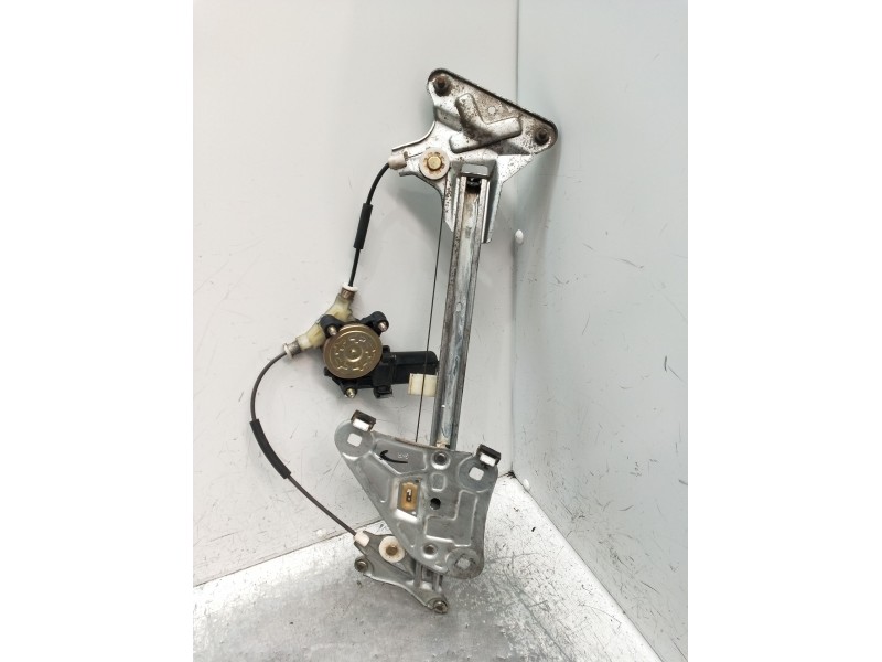 Recambio de elevalunas delantero derecho para hyundai coupe ii (gk) 2.0 referencia OEM IAM   02 3P