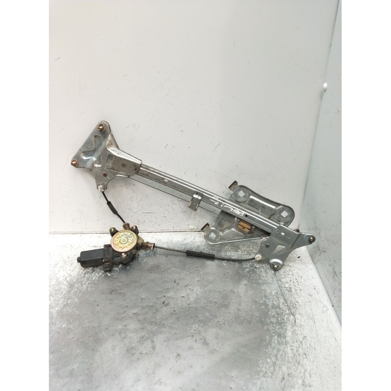 Recambio de elevalunas delantero izquierdo para hyundai coupe ii (gk) 2.0 referencia OEM IAM 824502C000  02 3P