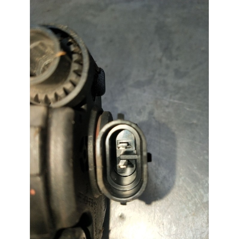 Recambio de faro antiniebla izquierdo para nissan note (e11, ne11) 1.5 dci referencia OEM IAM 89204563 2615089906 06