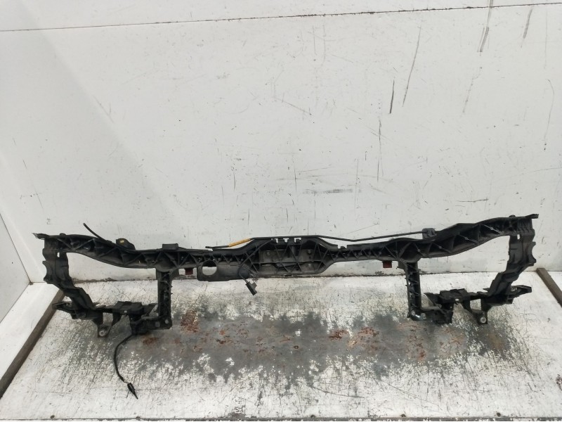 Recambio de panel frontal para mercedes-benz clase a (w169) a 160 (169.031, 169.331) referencia OEM IAM   04