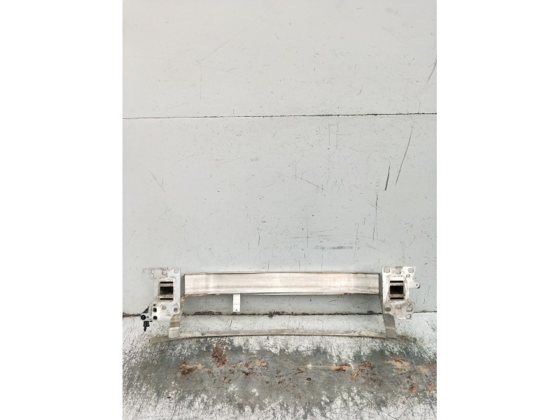 Recambio de refuerzo paragolpes delantero para audi q3 (f3b) 35 tdi referencia OEM IAM   24