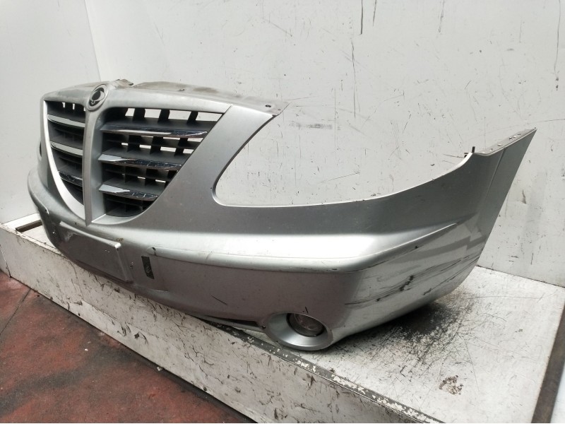 Recambio de paragolpes delantero para ssangyong rodius i 2.7 xdi referencia OEM IAM   
