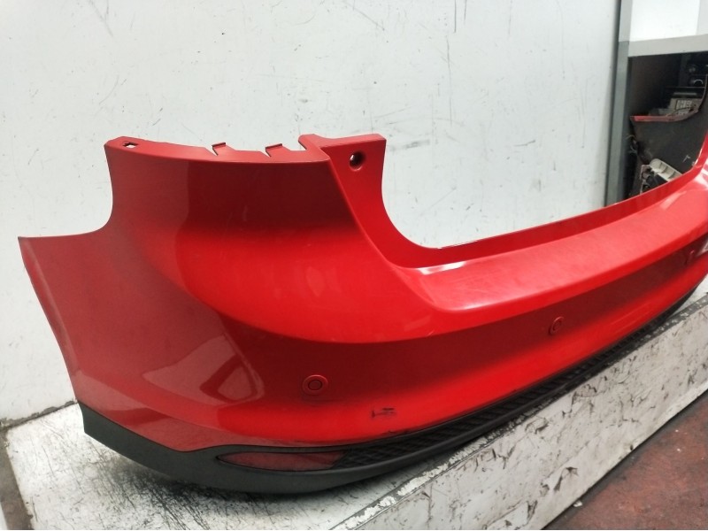 Recambio de paragolpes trasero para ford focus turn. (cb8) titanium referencia OEM IAM   11