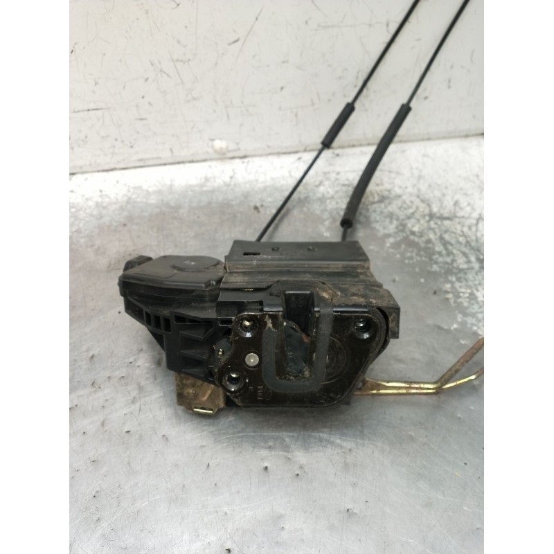 Recambio de motor cierre centralizado delantero derecho para hyundai coupe ii (gk) 2.0 referencia OEM IAM   02 3P