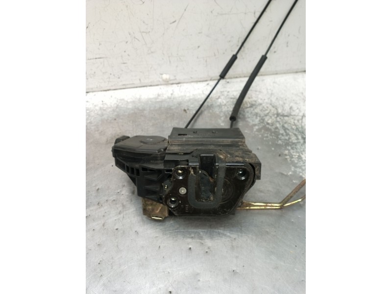 Recambio de motor cierre centralizado delantero derecho para hyundai coupe ii (gk) 2.0 referencia OEM IAM   02 3P