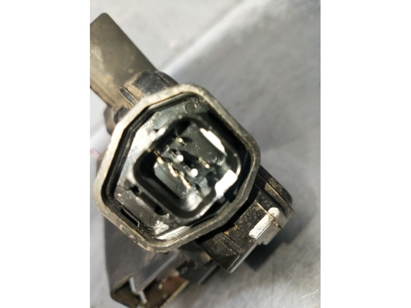 Recambio de motor cierre centralizado delantero derecho para hyundai coupe ii (gk) 2.0 referencia OEM IAM   02 3P