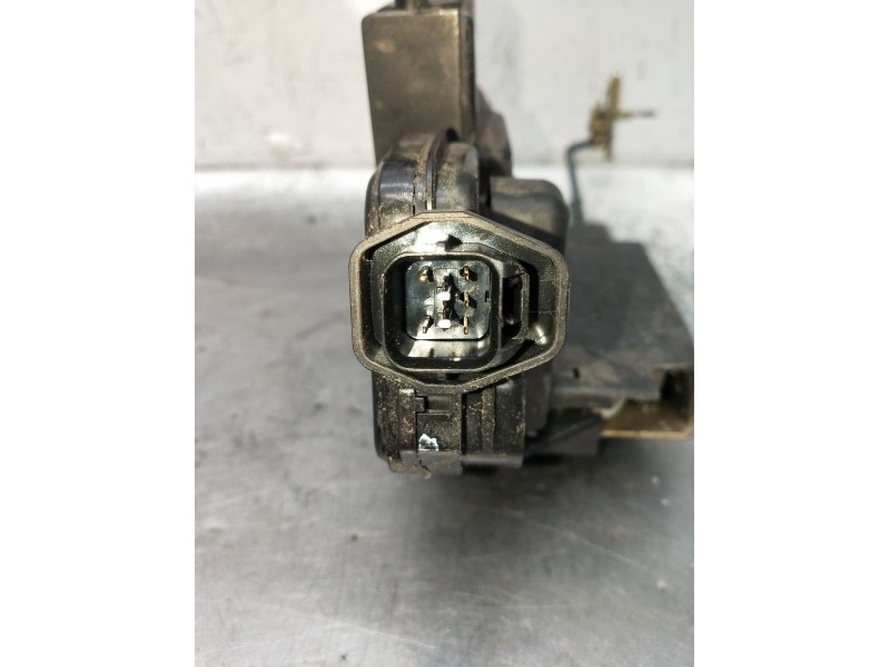 Recambio de motor cierre centralizado delantero izquierdo para hyundai coupe ii (gk) 2.0 referencia OEM IAM   02 3P