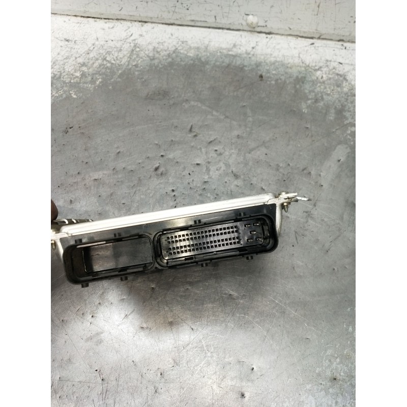 Recambio de centralita motor uce para hyundai coupe ii (gk) 2.0 referencia OEM IAM 5WY1618B 3910523280 3910923280 02 SIMK43