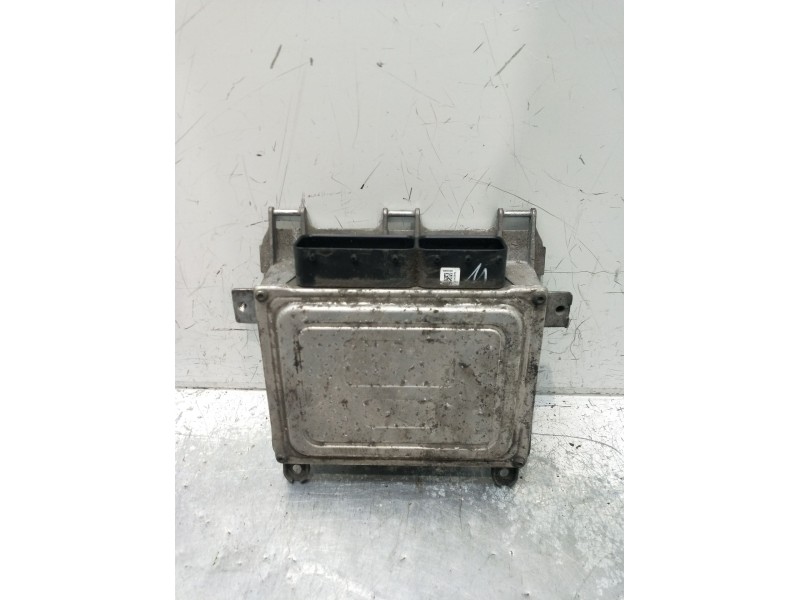 Recambio de centralita motor uce para mercedes-benz clase a (w169) a 160 (169.031, 169.331) referencia OEM IAM A2669001100 A0034