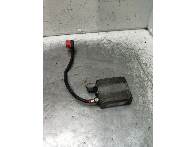 Recambio de centralita faros xenon para bmw 5 touring (e39) 525 d referencia OEM IAM 5DV00776029 8387114 