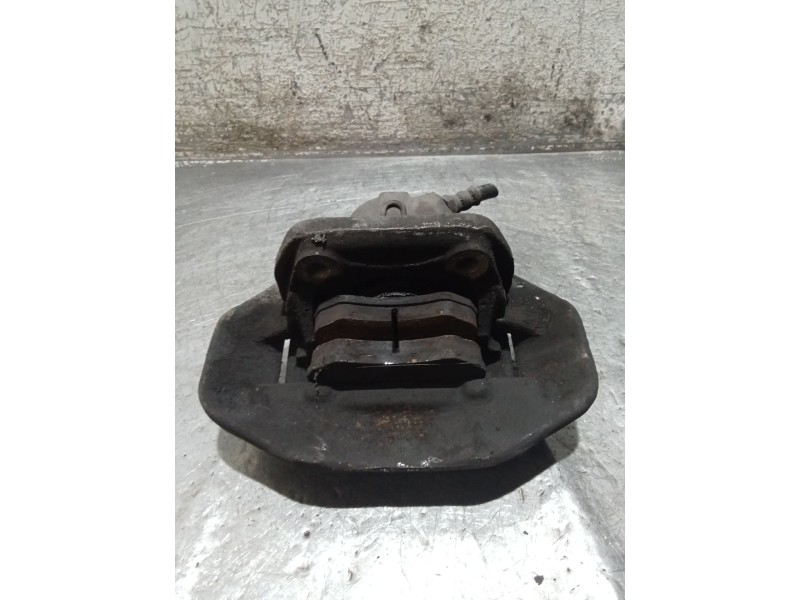 Recambio de pinza freno delantera derecha para peugeot 505 (551a) 2.5 diesel referencia OEM IAM   81