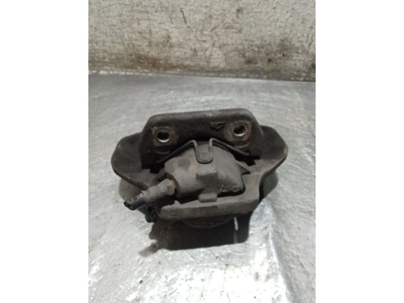 Recambio de pinza freno delantera derecha para peugeot 505 (551a) 2.5 diesel referencia OEM IAM   81