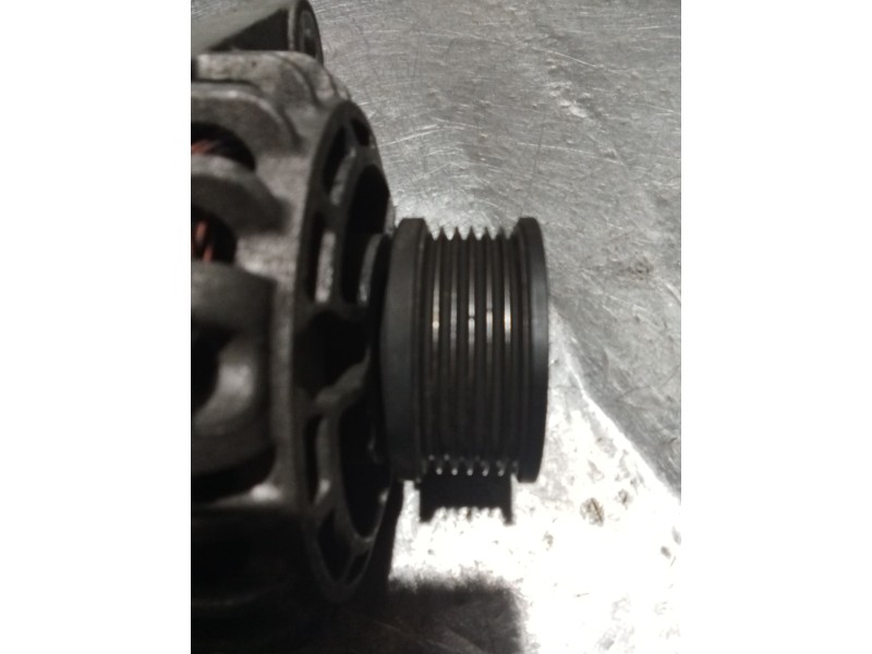 Recambio de alternador para opel vectra c station wagon (z02) 1.9 cdti (f35) referencia OEM IAM 93169028  03