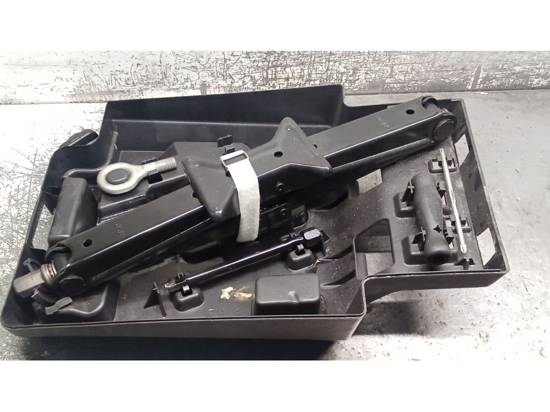 Recambio de gato para peugeot boxer furgoneta 2.0 bluehdi 130 referencia OEM IAM 1361315080  