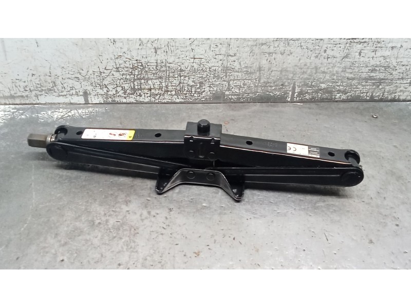 Recambio de gato para peugeot boxer furgoneta 2.0 bluehdi 130 referencia OEM IAM 1361315080  