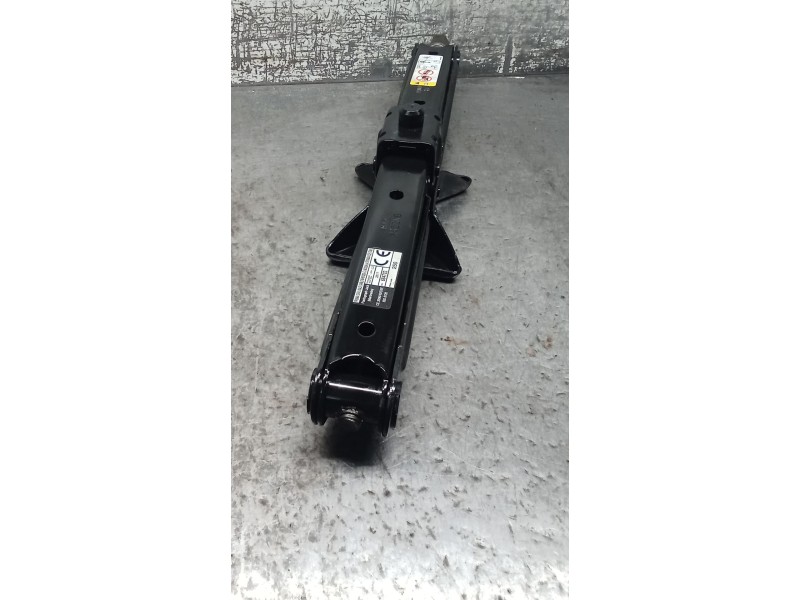 Recambio de gato para peugeot boxer furgoneta 2.0 bluehdi 130 referencia OEM IAM 1361315080  