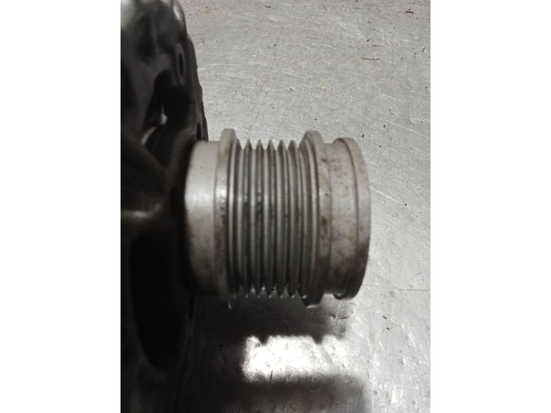 Recambio de alternador para audi q3 (f3b) 35 tdi referencia OEM IAM 05L903026N 140A 24