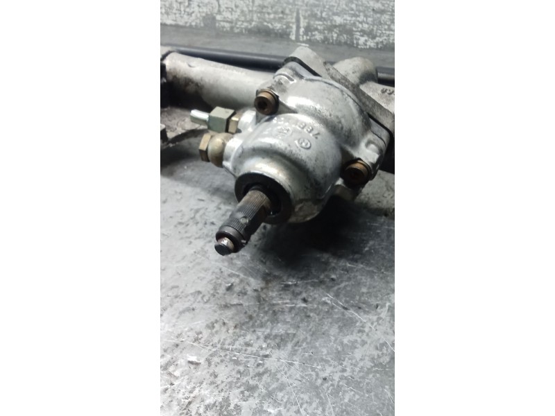 Recambio de cremallera direccion para audi 80 b3 sedán (893, 894, 8a2) 1.6 td referencia OEM IAM 893422105 811422065F 