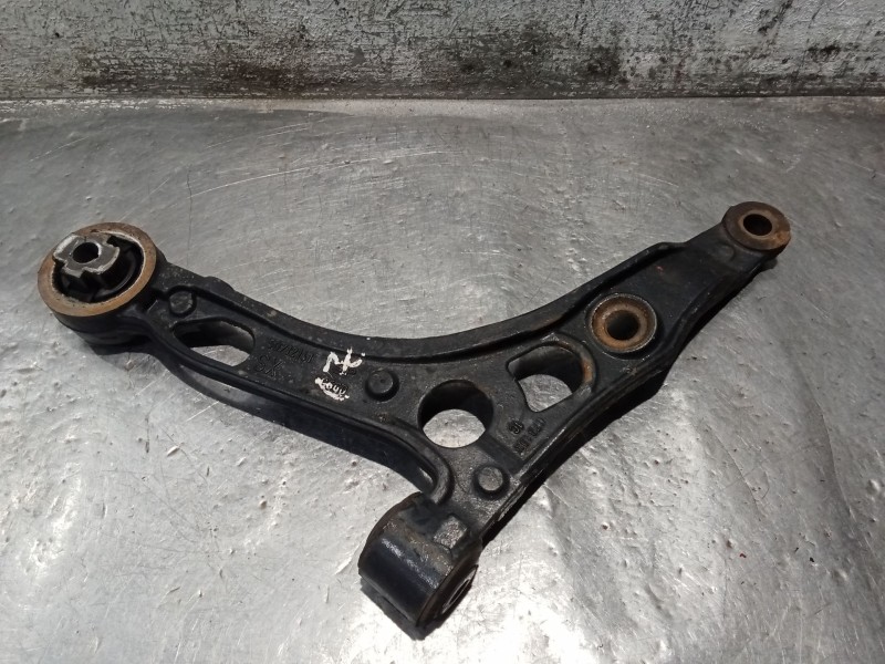 Recambio de brazo suspension inferior delantero izquierdo para peugeot boxer furgoneta 2.0 bluehdi 130 referencia OEM IAM 507121