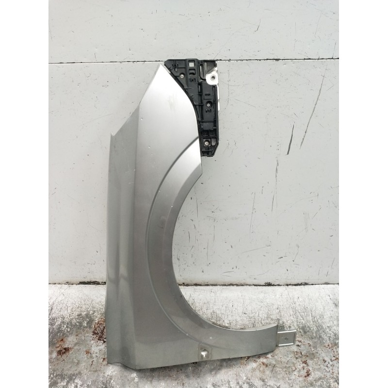 Recambio de aleta delantera derecha para opel vectra c station wagon (z02) 1.9 cdti (f35) referencia OEM IAM   03