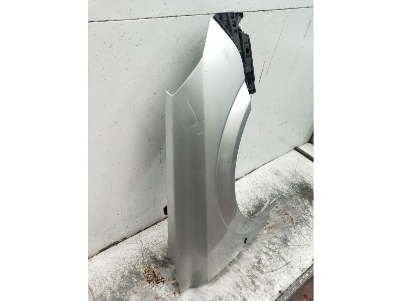 Recambio de aleta delantera derecha para opel vectra c station wagon (z02) 1.9 cdti (f35) referencia OEM IAM   03