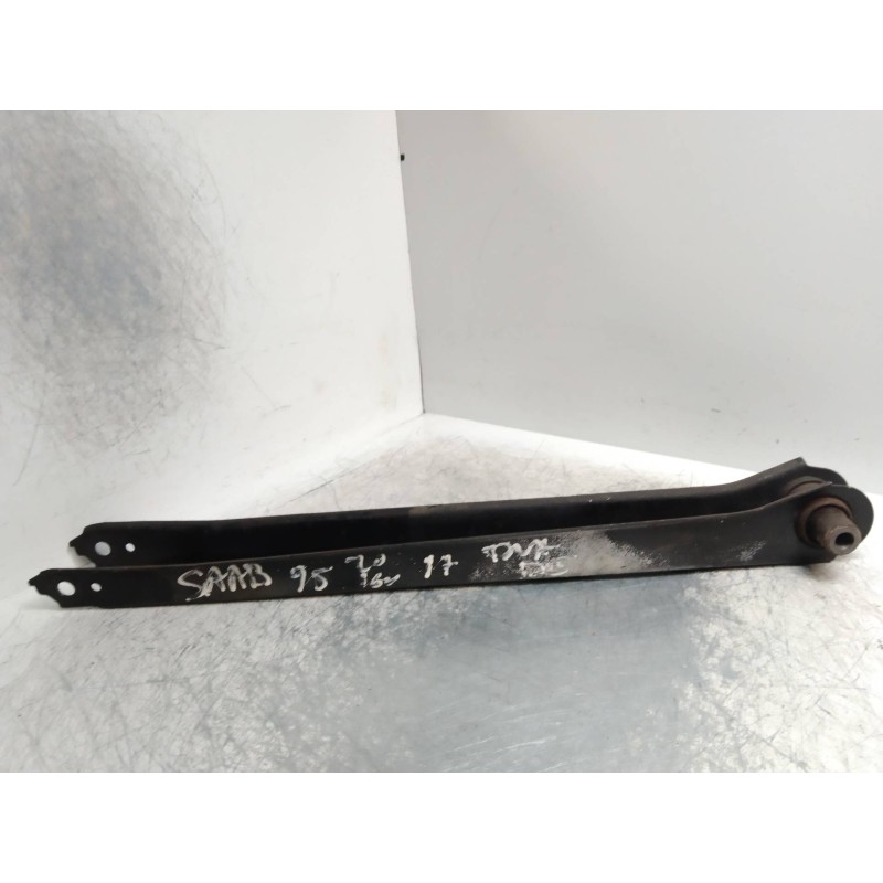 Recambio de brazo suspension superior trasero derecho para saab 9-5 sedán 2.0 t ecopower referencia OEM IAM    Recambio de brazo suspension superior trasero derecho para saab 9-5 sedán 2.0 t ecopower referencia OEM IAM