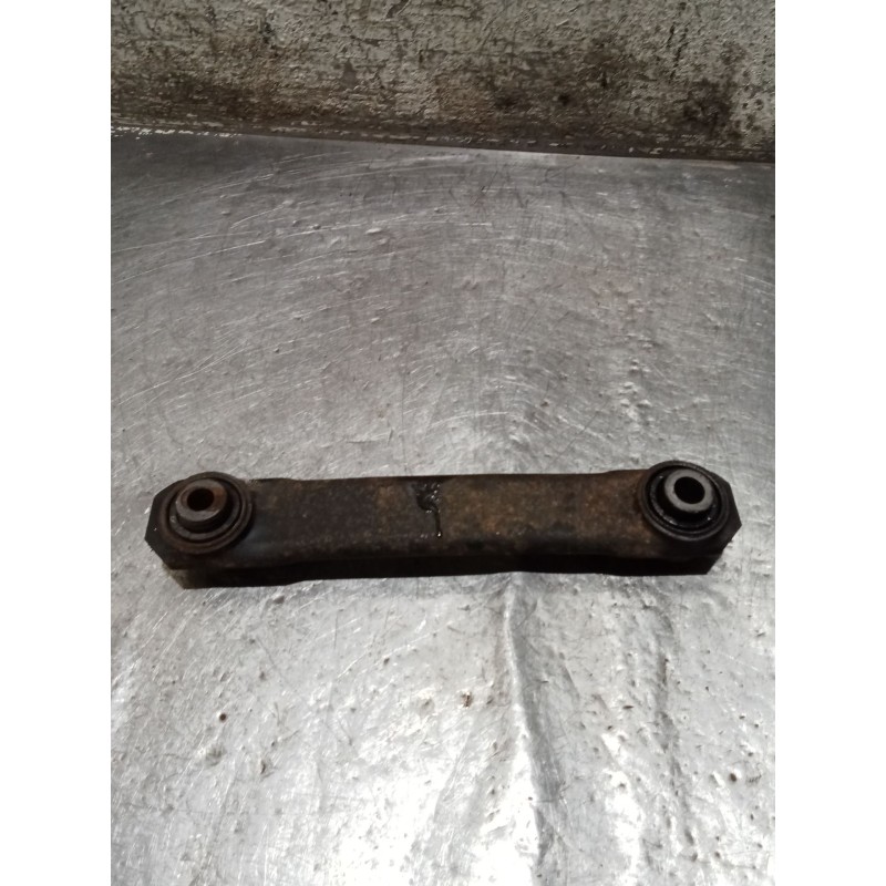 Recambio de brazo suspension inferior trasero derecho para opel vectra c station wagon (z02) 1.9 cdti (f35) referencia OEM IAM  