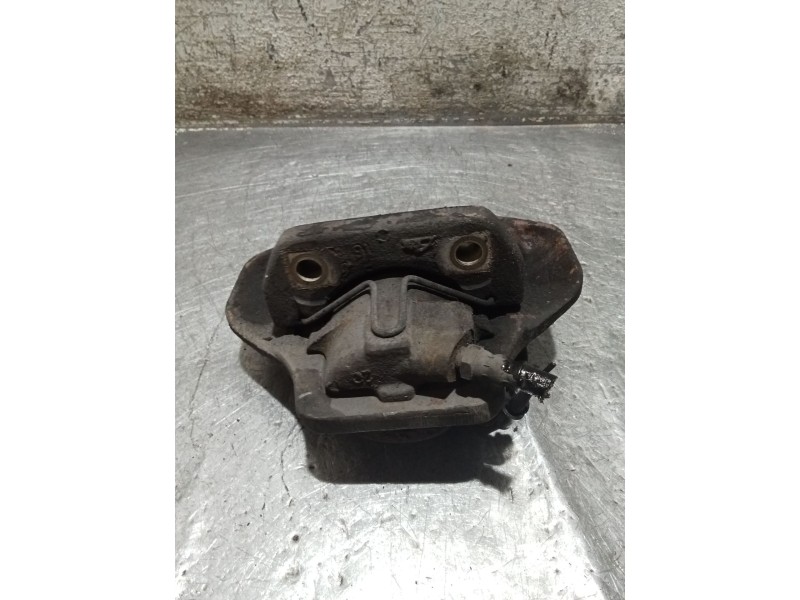 Recambio de pinza freno delantera izquierda para peugeot 505 (551a) 2.5 diesel referencia OEM IAM   81