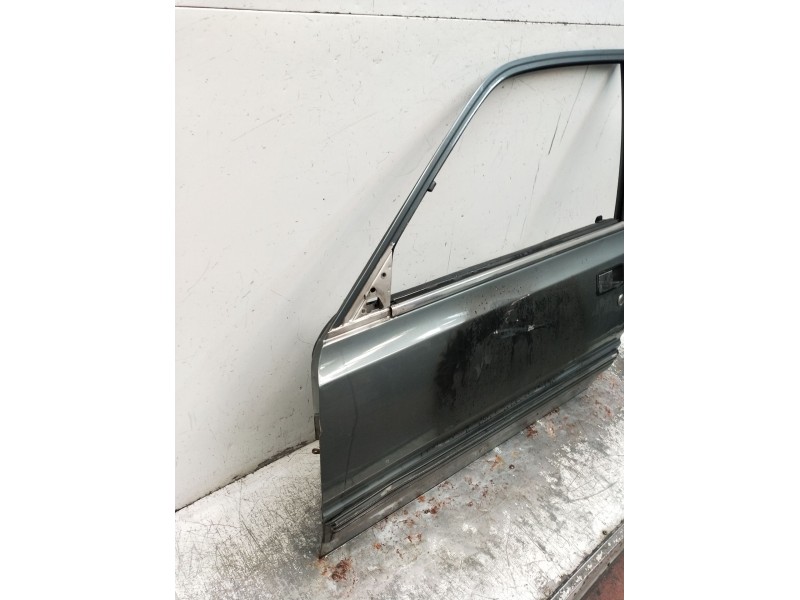 Recambio de puerta delantera izquierda para peugeot 505 (551a) 2.5 diesel referencia OEM IAM   3P