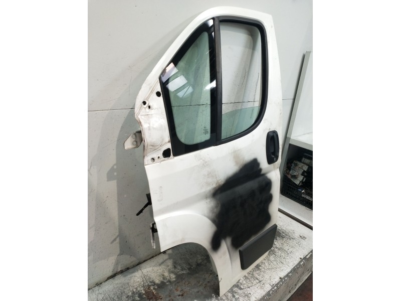 Recambio de puerta delantera izquierda para peugeot boxer furgoneta 2.0 bluehdi 130 referencia OEM IAM  5P 14