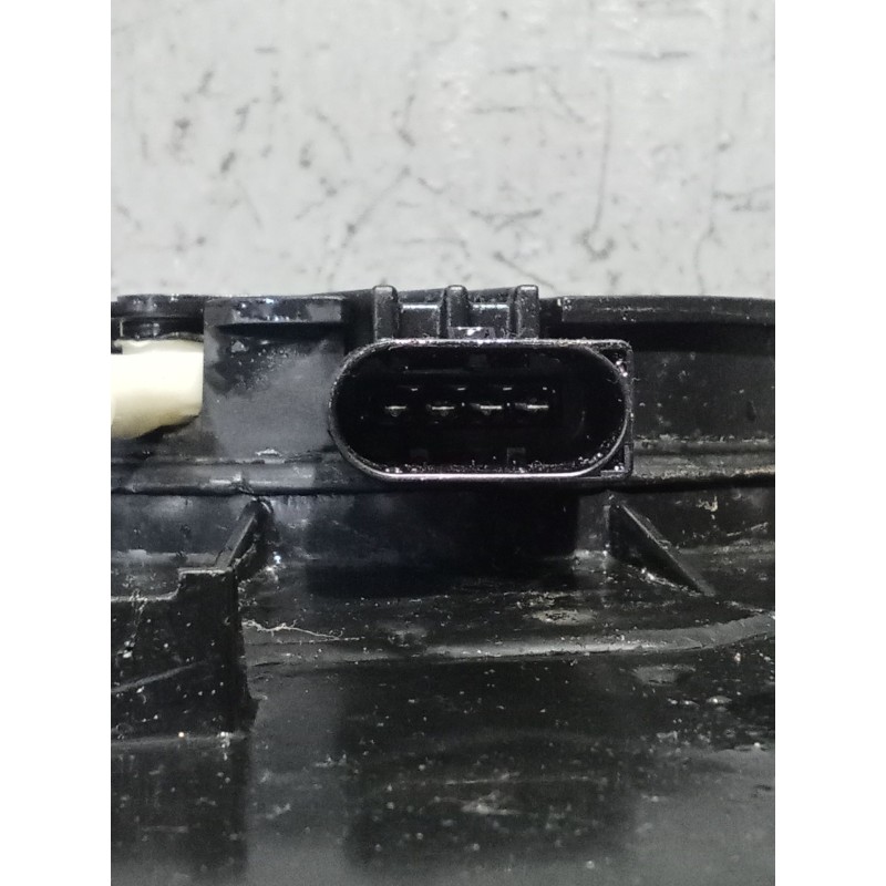 Recambio de deposito combustible para audi q3 (f3b) 35 tdi referencia OEM IAM 5Q0131969G 0444040074 5QF131877P 5OF131877MM ADBLU