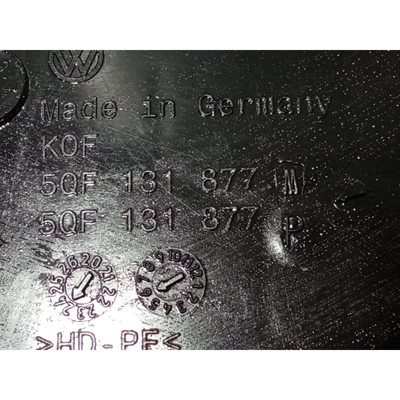 Recambio de deposito combustible para audi q3 (f3b) 35 tdi referencia OEM IAM 5Q0131969G 0444040074 5QF131877P 5OF131877MM ADBLU