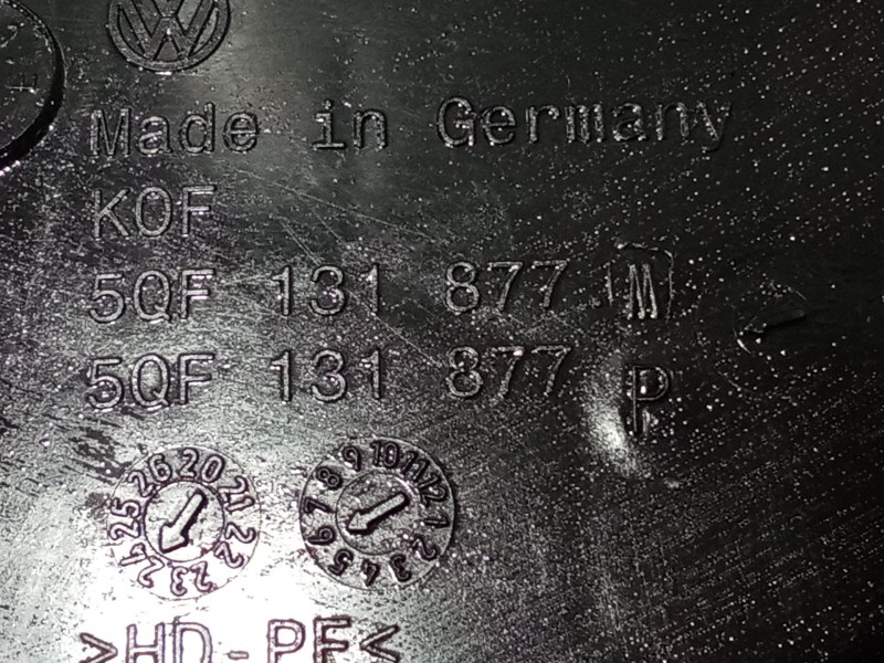 Recambio de deposito combustible para audi q3 (f3b) 35 tdi referencia OEM IAM 5Q0131969G 0444040074 5QF131877P 5OF131877MM ADBLU