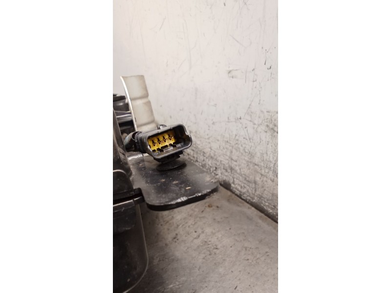 Recambio de deposito combustible para peugeot boxer furgoneta 2.0 bluehdi 130 referencia OEM IAM P1001282 9818716680 ADBLUE 14