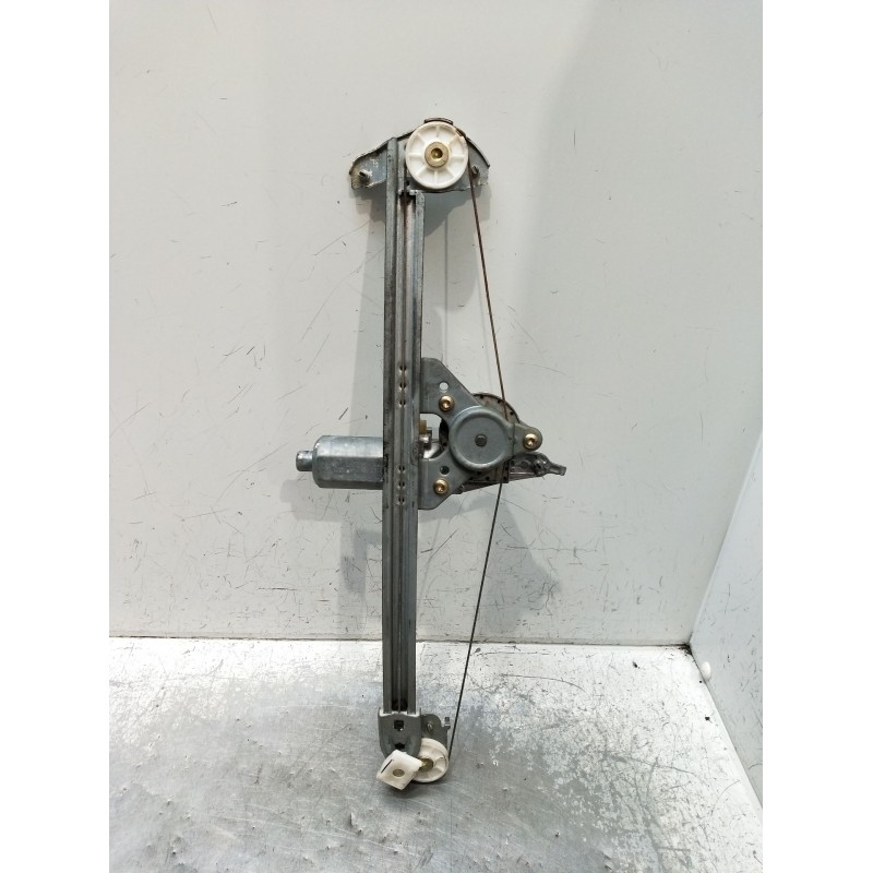 Recambio de elevalunas trasero izquierdo para mercedes-benz clase c (w202) c 180 (202.018) referencia OEM IAM   93 4P